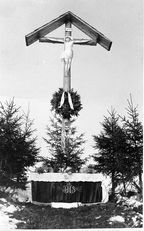 Kříž nad pivovarem   (nedatováno, polovina 20. století)